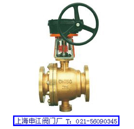 �~�������y